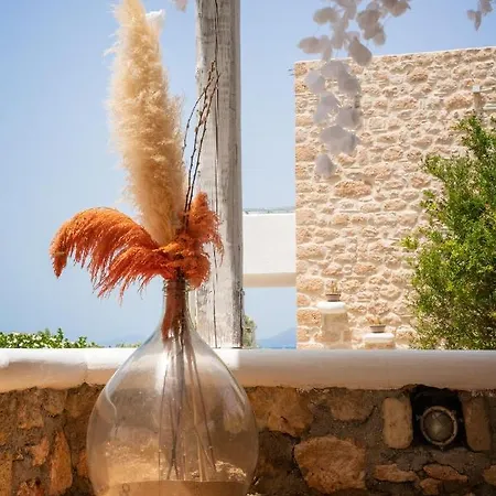 Eight Dimensions Capari 4*