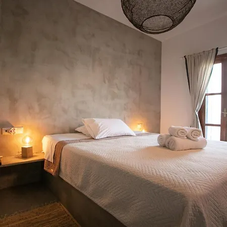 Eight Dimensions Capari Hotell