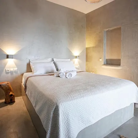 Eight Dimensions Capari Hotell