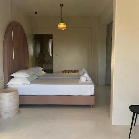 Eight Dimensions Capari 4*