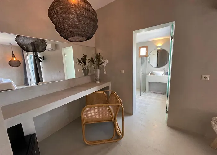 Szálloda Eight Dimensions Capari 4*