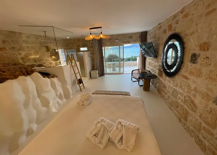 Hotel Eight Dimensions Capari