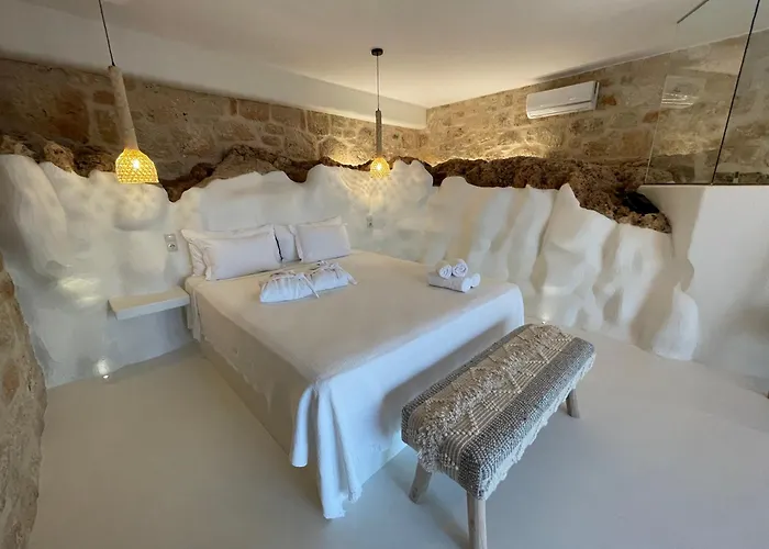 Hotel Eight Dimensions Capari 4*