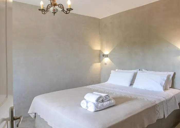 Hotel Eight Dimensions Capari