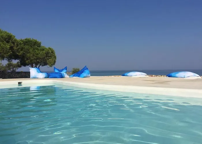 Hotel Eight Dimensions Capari